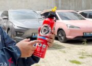 Kiat aman gunakan APAR pada mobil listrik