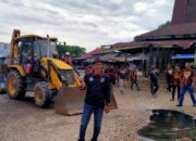 Ketua PAC Dumai Timur Pemuda Pancasila Edi Taufik Loreng kan Giat Gotong Royong
