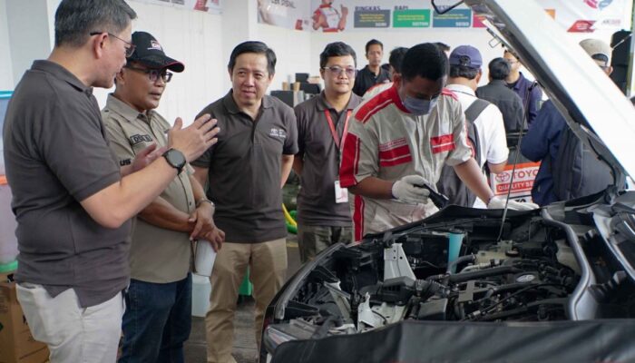 Toyota siagakan posko 24 jam dan 300 bengkel selama libur akhir tahun